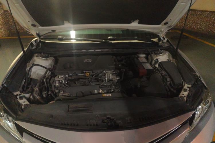 Used Toyota Camry 2018 2.5G Luxury Edition Engine Bay