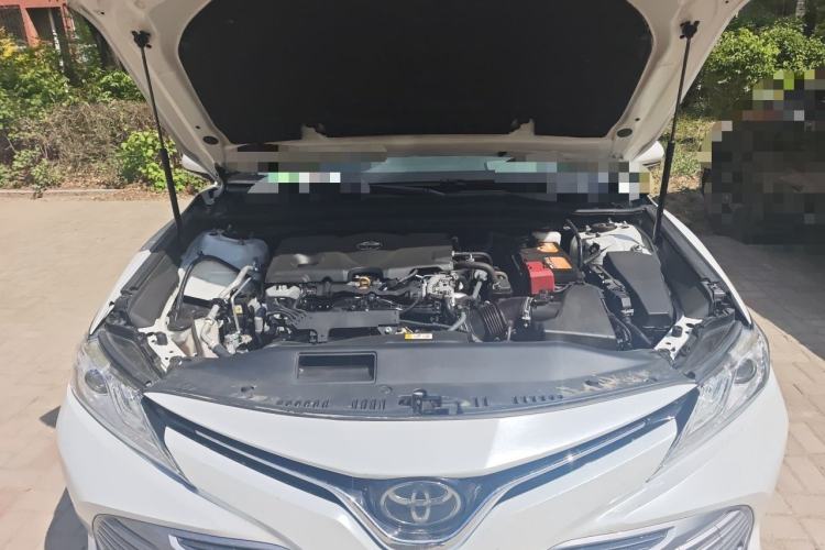Used Toyota Camry 2018 2.5G Luxury Edition Engine Bay