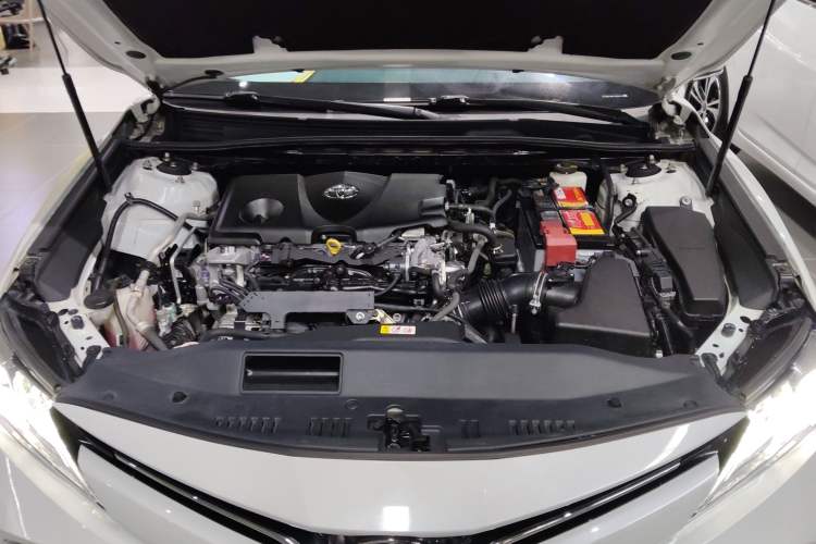 Used Toyota Camry 2018 2.5G Luxury Edition Engine Bay
