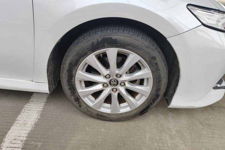 Used Toyota Camry 2018 2.0G Luxury Edition Exterior 1