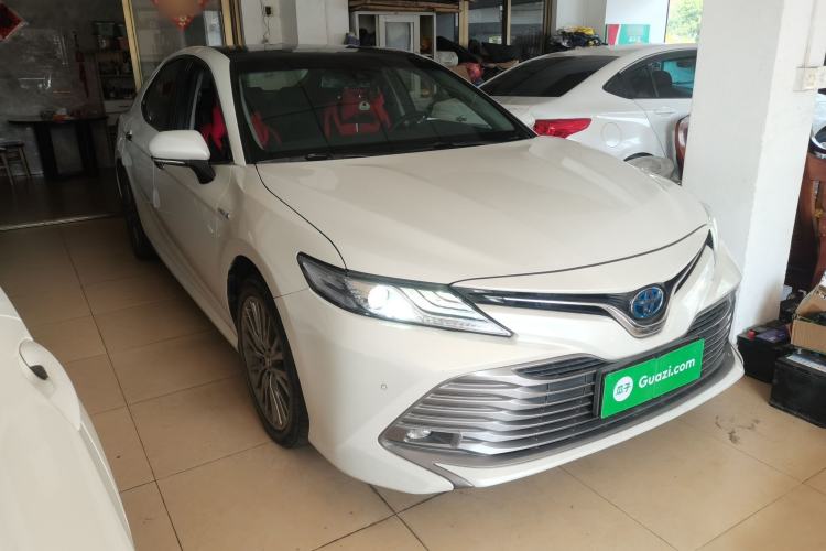 Used Toyota Camry 2018 Dual-Engine 2.5 HG Luxury Edition Exterior 1