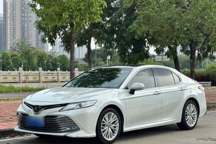 Used Toyota Camry 2018 2.5G Luxury Edition Exterior 2