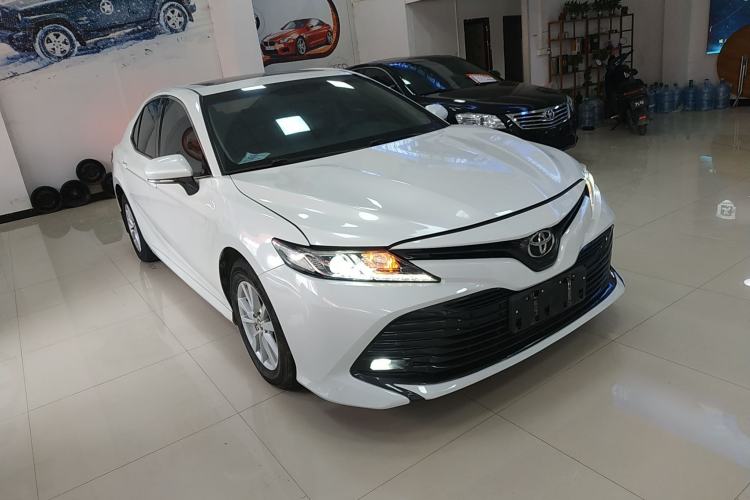 Used Toyota Camry 2018 2.0E Leading Edition Exterior 2