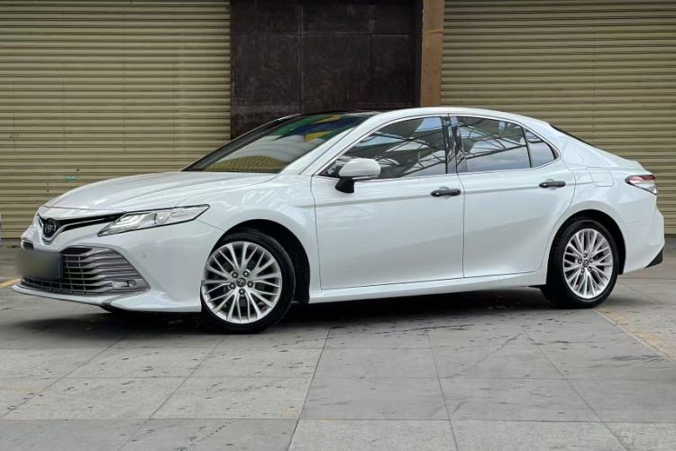 Used Toyota Camry 2018 2.5G Luxury Edition Exterior 2