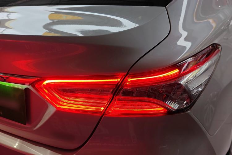 Used Toyota Camry 2018 2.5G Luxury Edition Exterior 3