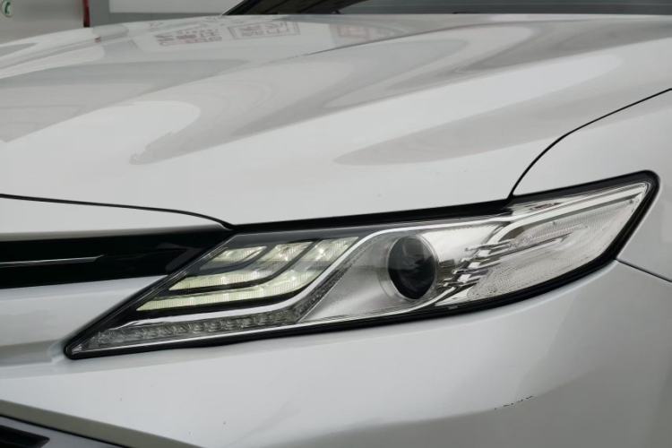Used Toyota Camry 2018 2.5G Luxury Edition Exterior 4