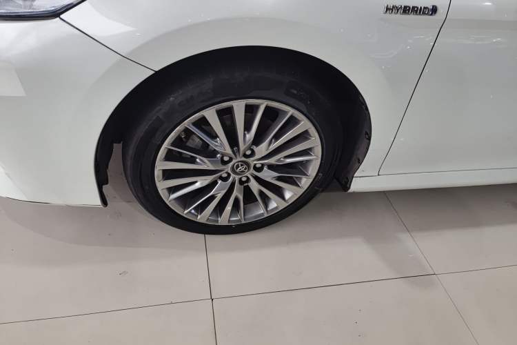 Used Toyota Camry 2018 Dual-Engine 2.5 HG Luxury Edition Exterior 4