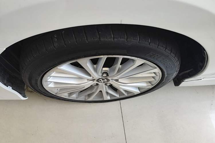 Used Toyota Camry 2018 2.5G Luxury Edition Exterior 4
