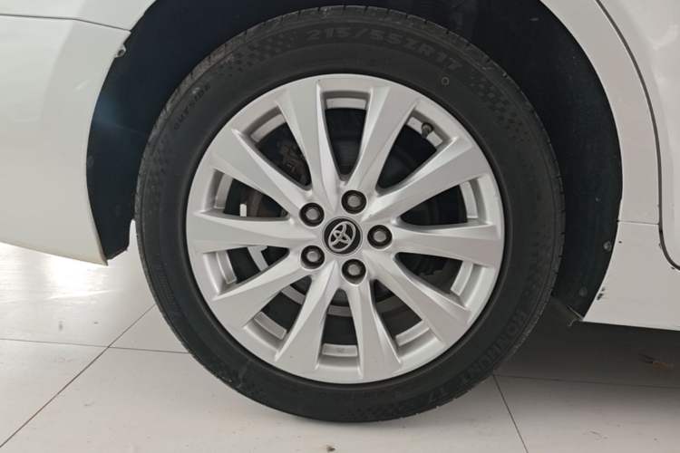 Used Toyota Camry 2018 2.0G Luxury Edition Exterior 5