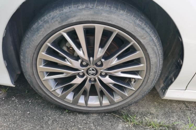 Used Toyota Camry 2018 Dual-Engine 2.5 HG Luxury Edition Exterior 6