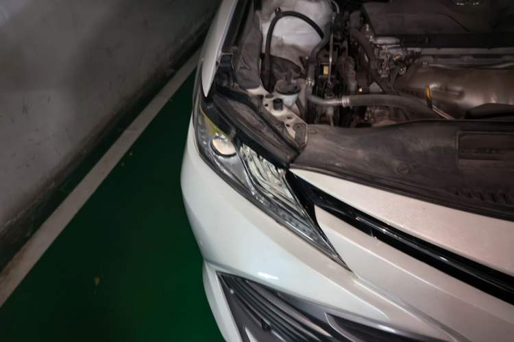 Used Toyota Camry 2018 2.0G Luxury Edition Exterior 6
