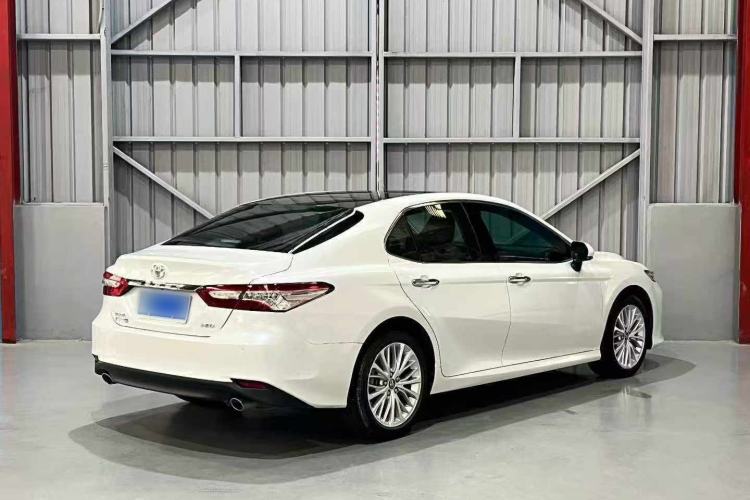 Used Toyota Camry 2018 2.5G Luxury Edition Exterior 6