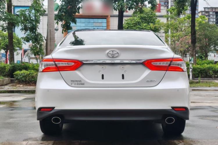 Used Toyota Camry 2018 2.5G Luxury Edition Exterior 7