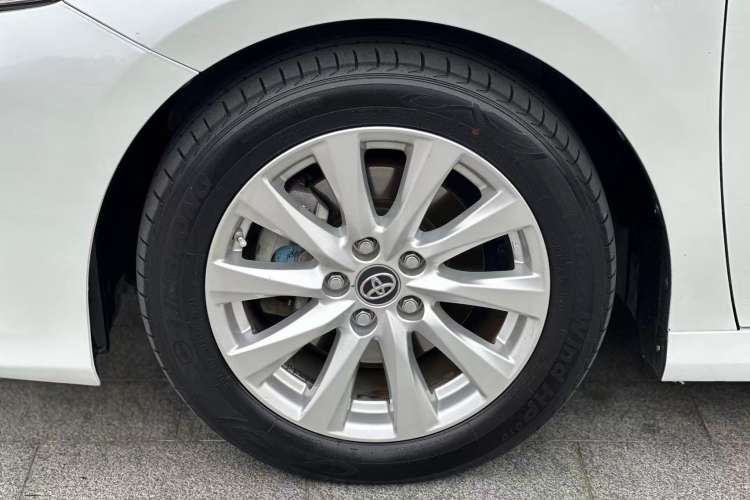 Used Toyota Camry 2018 2.0G Luxury Edition Exterior 9