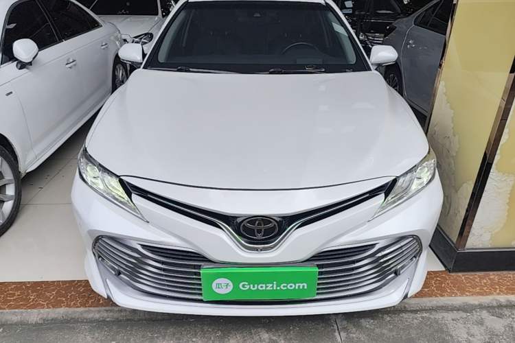 Used Toyota Camry 2018 2.0G Luxury Edition Front