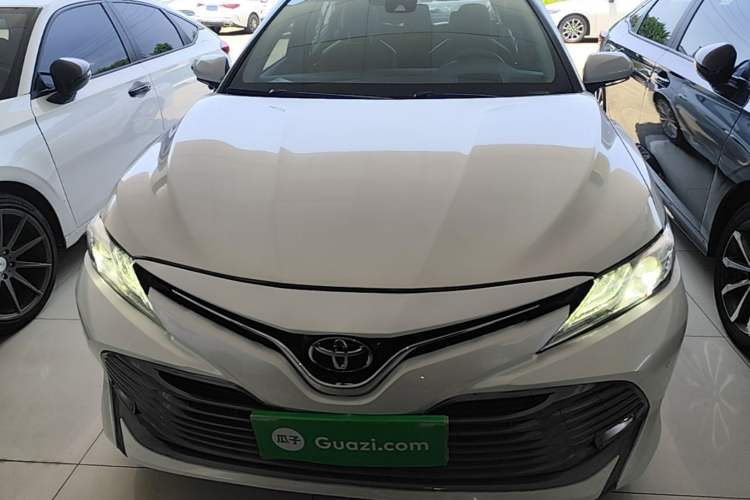 Used Toyota Camry 2018 2.5G Luxury Edition Front