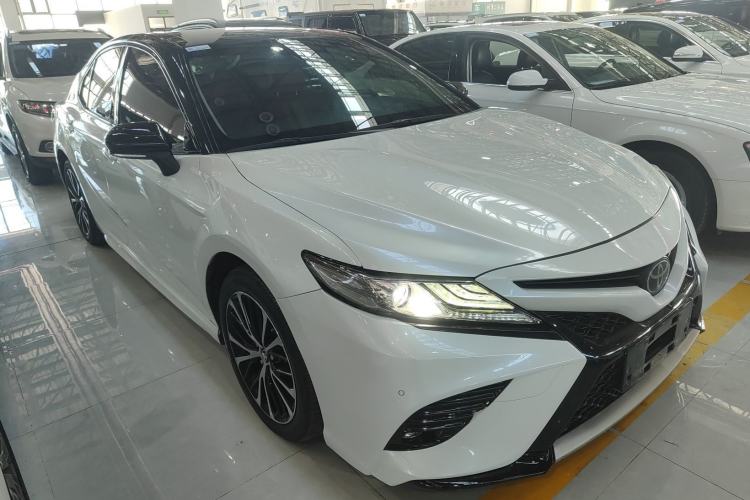 Used Toyota Camry 2018 2.5S Fēngshàng Edition Front Right 45 Deg
