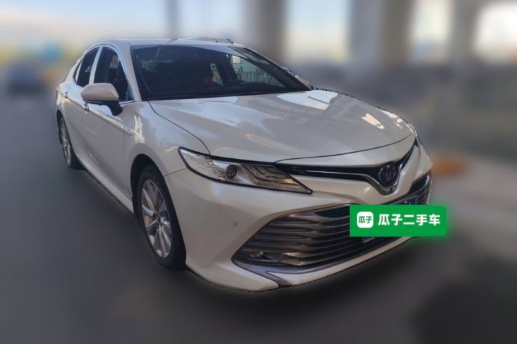 Used Toyota Camry 2018 2.0G Luxury Edition Front Right 45 Deg