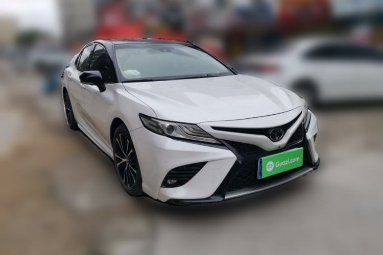 Used Toyota Camry 2018 2.5S Fēngshàng Edition Front Right 45 Deg