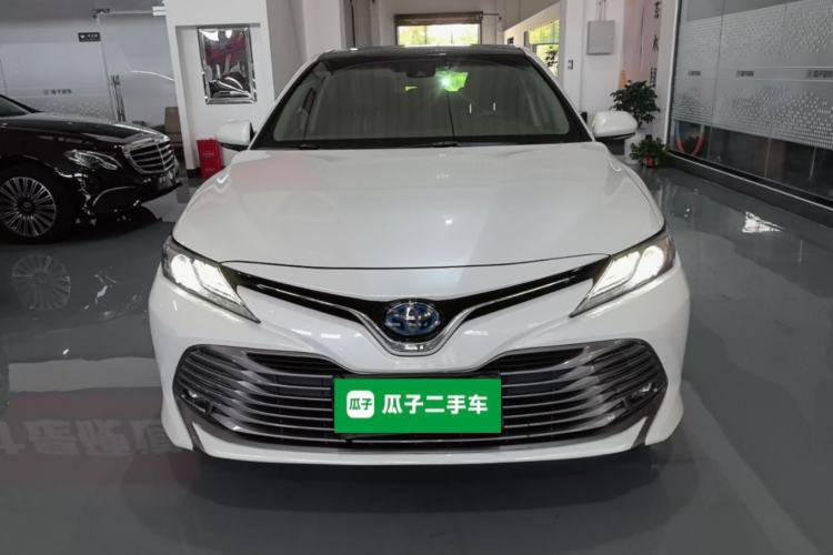 Used Toyota Camry 2018 Dual-Engine 2.5 HG Luxury Edition Front