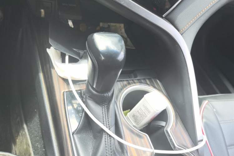 Used Toyota Camry 2018 2.0G Luxury Edition Gear Lever