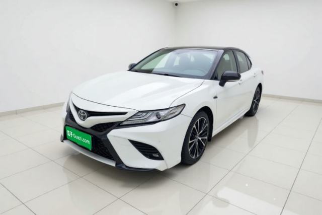 Used Toyota Camry 2018 2.0S FENGSHANG Edition