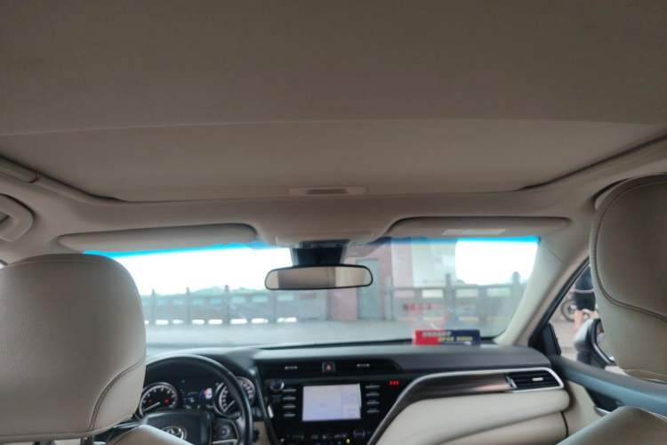 Used Toyota Camry 2018 2.0G Luxury Edition Headliner
