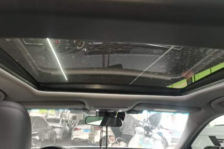 Used Toyota Camry 2018 2.5G Luxury Edition Headliner
