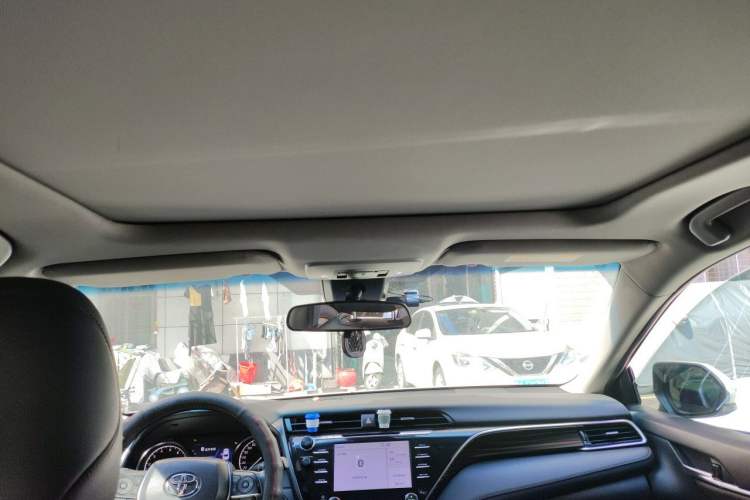 Used Toyota Camry 2018 2.5G Luxury Edition Headliner