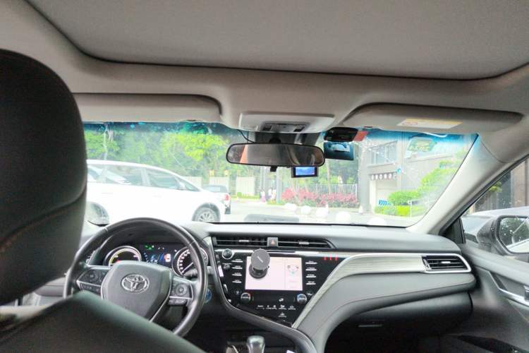 Used Toyota Camry 2018 Dual-Engine 2.5 HG Luxury Edition Headliner