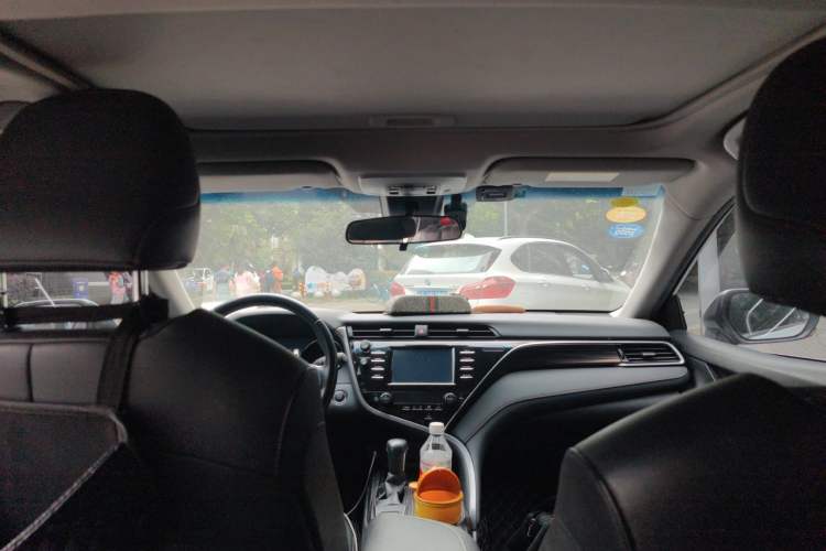Used Toyota Camry 2018 2.0G Luxury Edition Headliner
