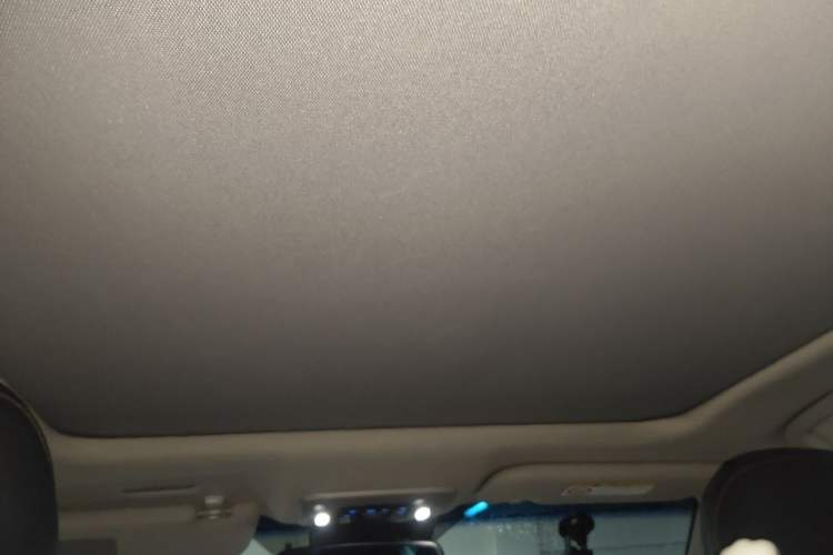 Used Toyota Camry 2018 Dual-Engine 2.5HQ Flagship Edition Headliner