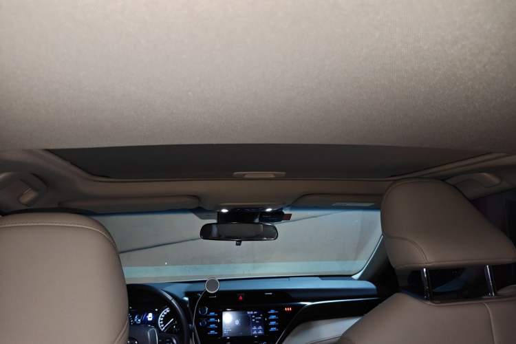 Used Toyota Camry 2018 2.0G Luxury Edition Headliner