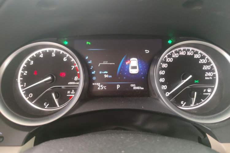 Used Toyota Camry 2018 2.0G Luxury Edition Instrument Cluster
