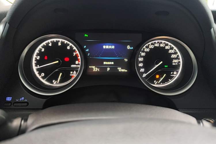 Used Toyota Camry 2018 2.0G Luxury Edition Instrument Cluster