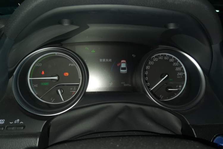 Used Toyota Camry 2018 Dual-Engine 2.5 HG Luxury Edition Instrument Cluster