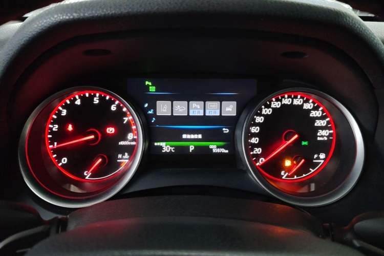 Used Toyota Camry 2018 2.5S Fēngshàng Edition Instrument Cluster