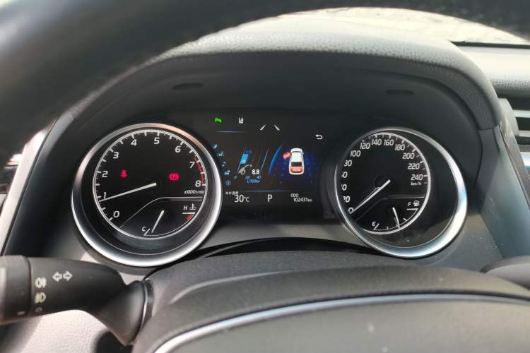 Used Toyota Camry 2018 2.5G Luxury Edition Instrument Cluster