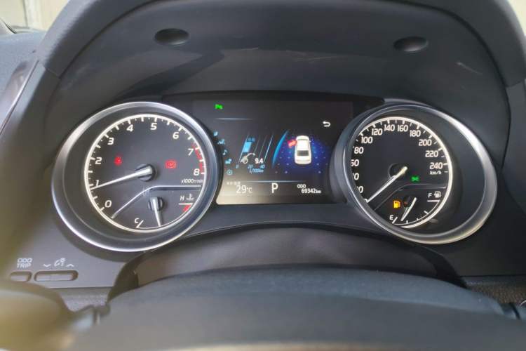 Used Toyota Camry 2018 2.0G Luxury Edition Instrument Cluster
