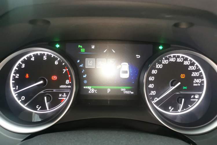Used Toyota Camry 2018 2.5G Luxury Edition Instrument Cluster