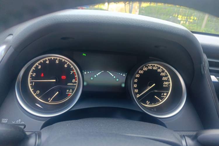 Used Toyota Camry 2018 2.5G Luxury Edition Instrument Cluster