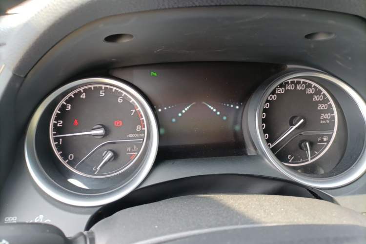 Used Toyota Camry 2018 2.0G Luxury Edition Instrument Cluster