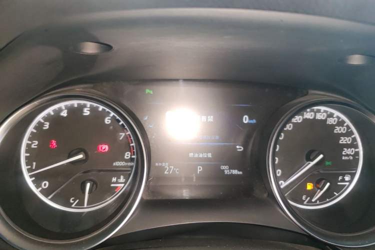 Used Toyota Camry 2018 2.5G Luxury Edition Instrument Cluster