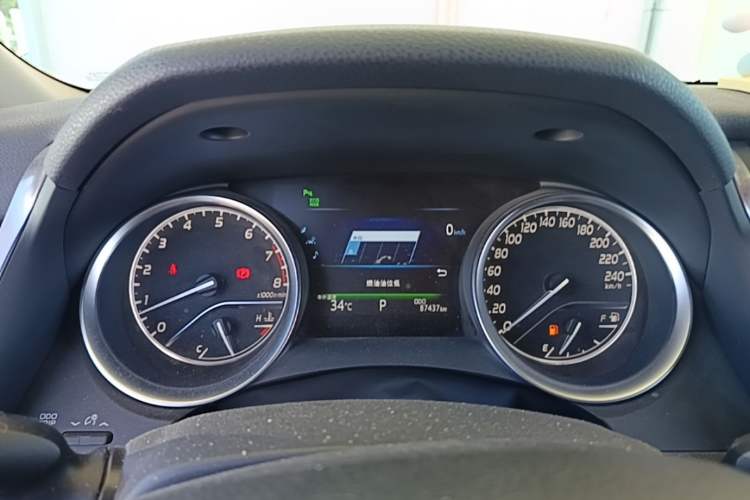 Used Toyota Camry 2018 2.5G Luxury Edition Instrument Cluster