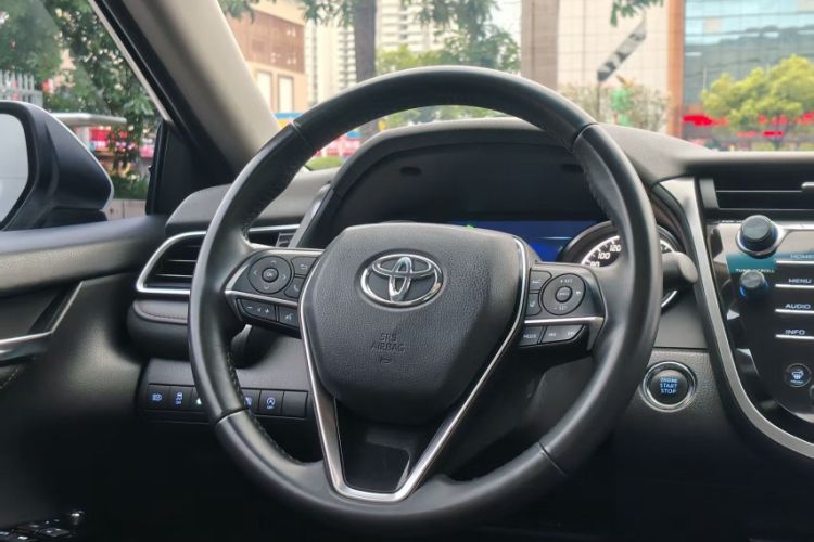 Used Toyota Camry 2018 2.5G Luxury Edition Interior 1