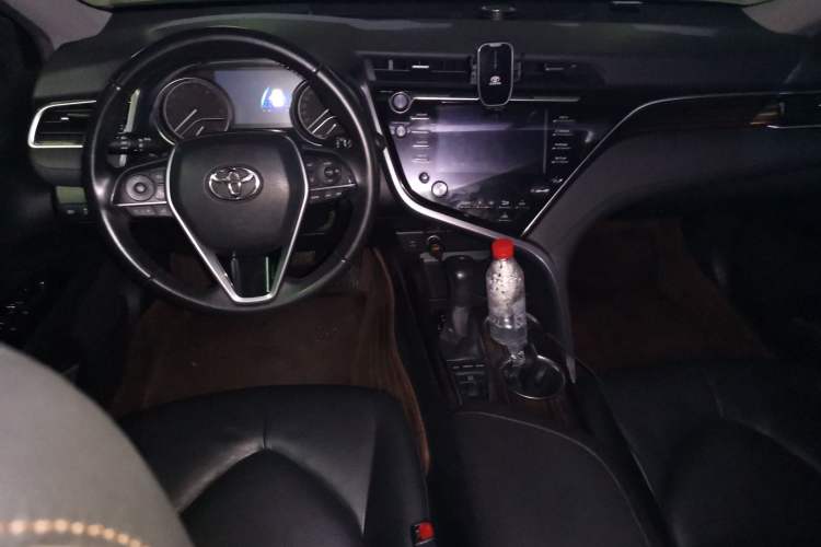 Used Toyota Camry 2018 2.5G Luxury Edition Interior 2