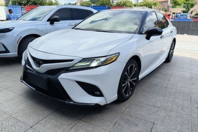 Used Toyota Camry 2018 2.0S FENGSHANG Edition