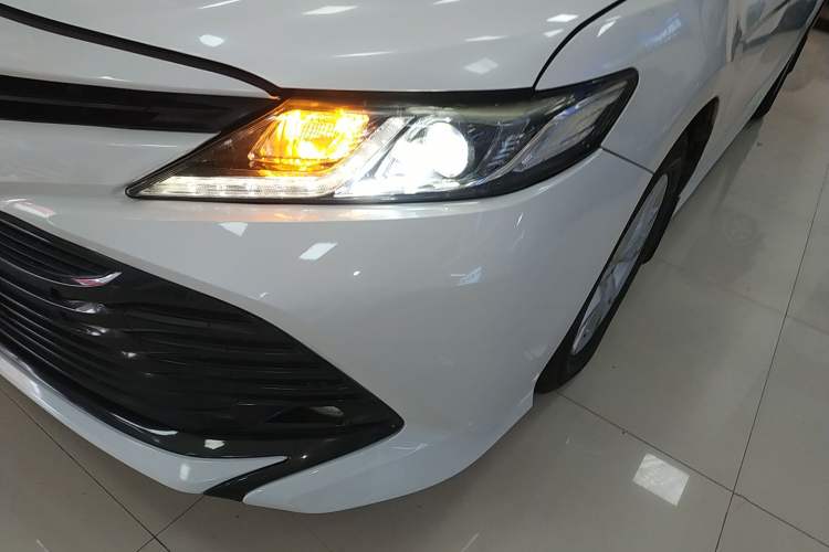 Used Toyota Camry 2018 2.0E Leading Edition Left Front Headlight