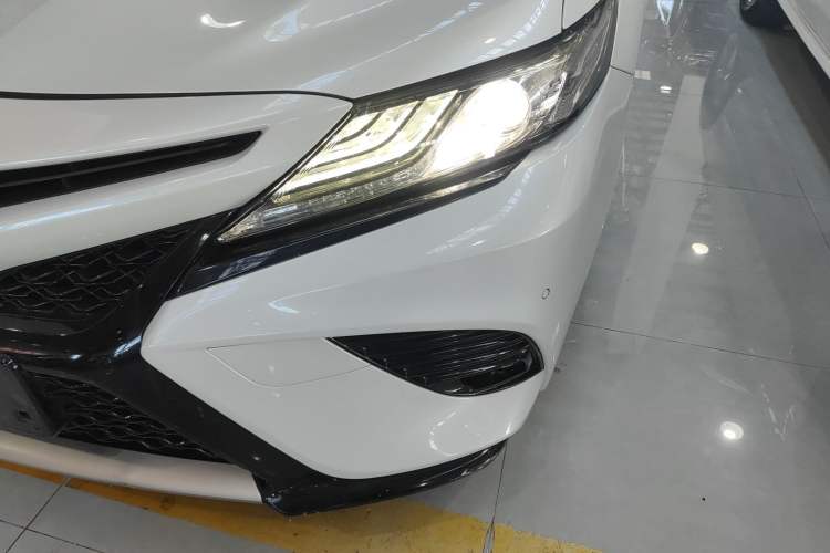 Used Toyota Camry 2018 2.5S Fēngshàng Edition Left Front Headlight