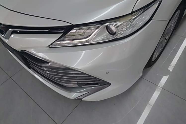 Used Toyota Camry 2018 2.0G Luxury Edition Left Front Headlight